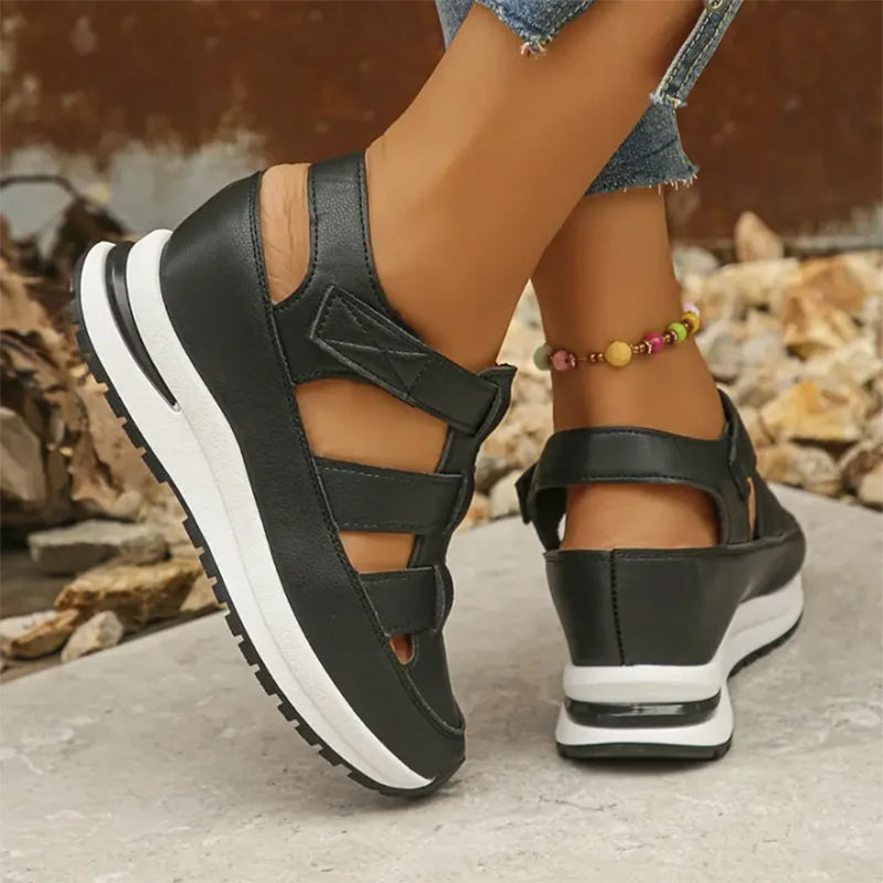 CAROLINE | Comfortable sandals