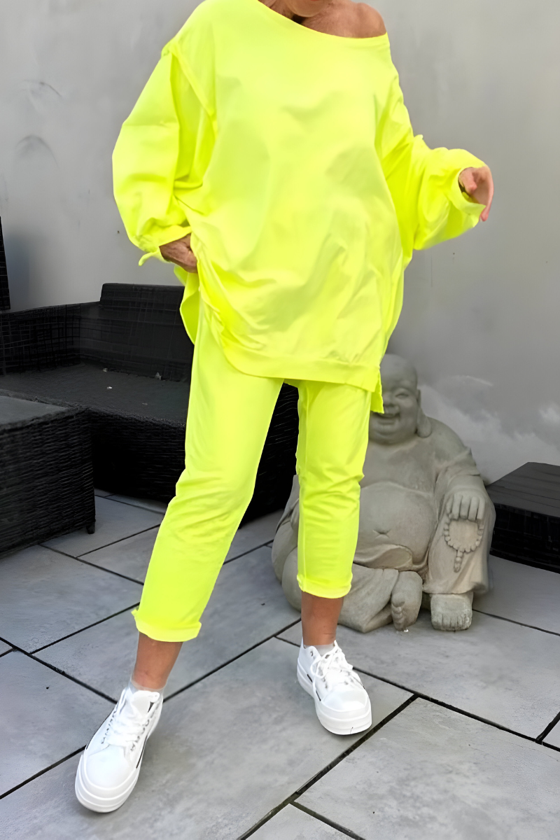 HAILEY | Modern & Casual Outfit